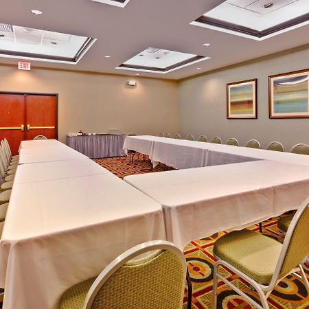 Holiday Inn Pearl - Jackson Area By Ihg Facilities photo