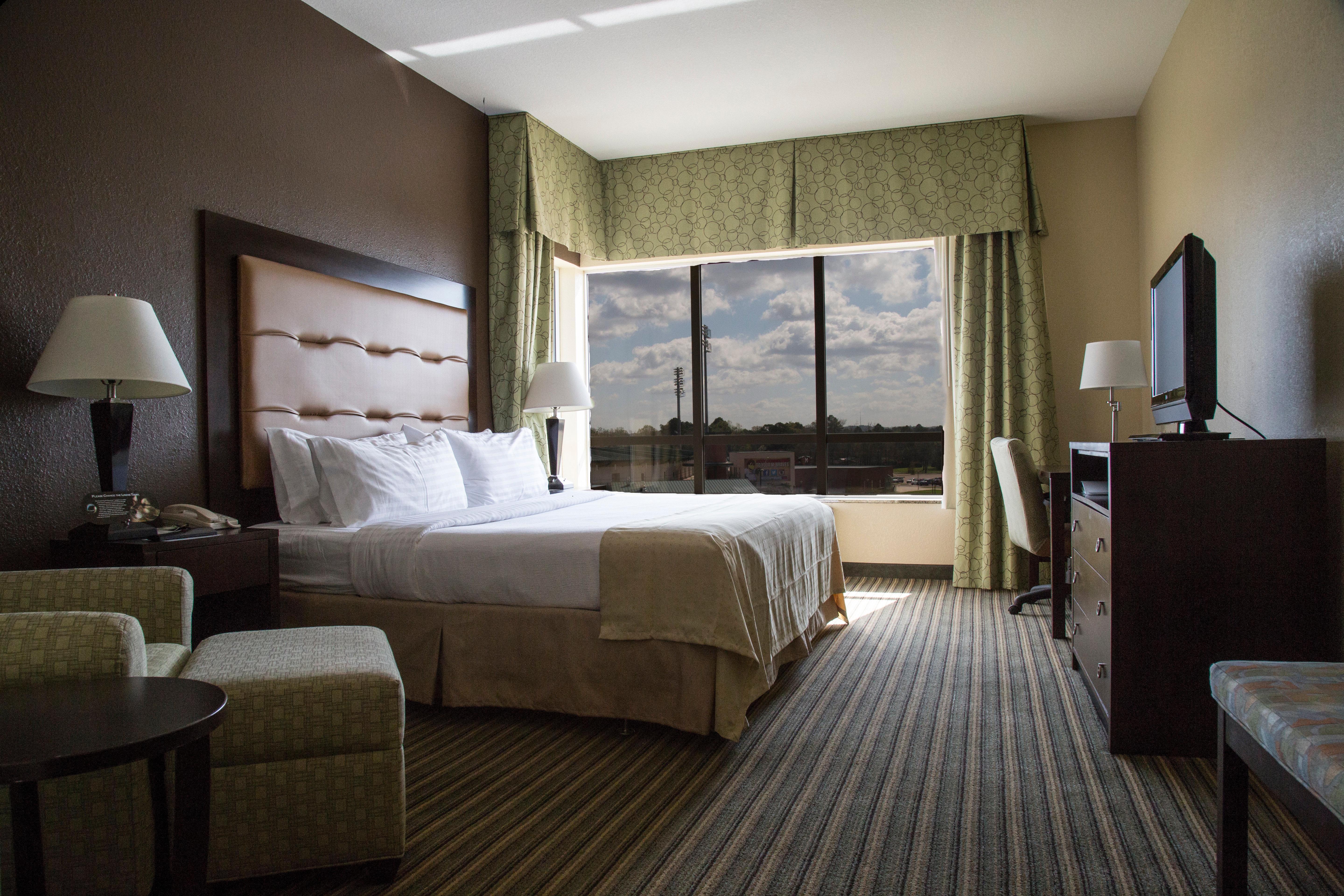 Holiday Inn Pearl - Jackson Area By Ihg Exterior photo
