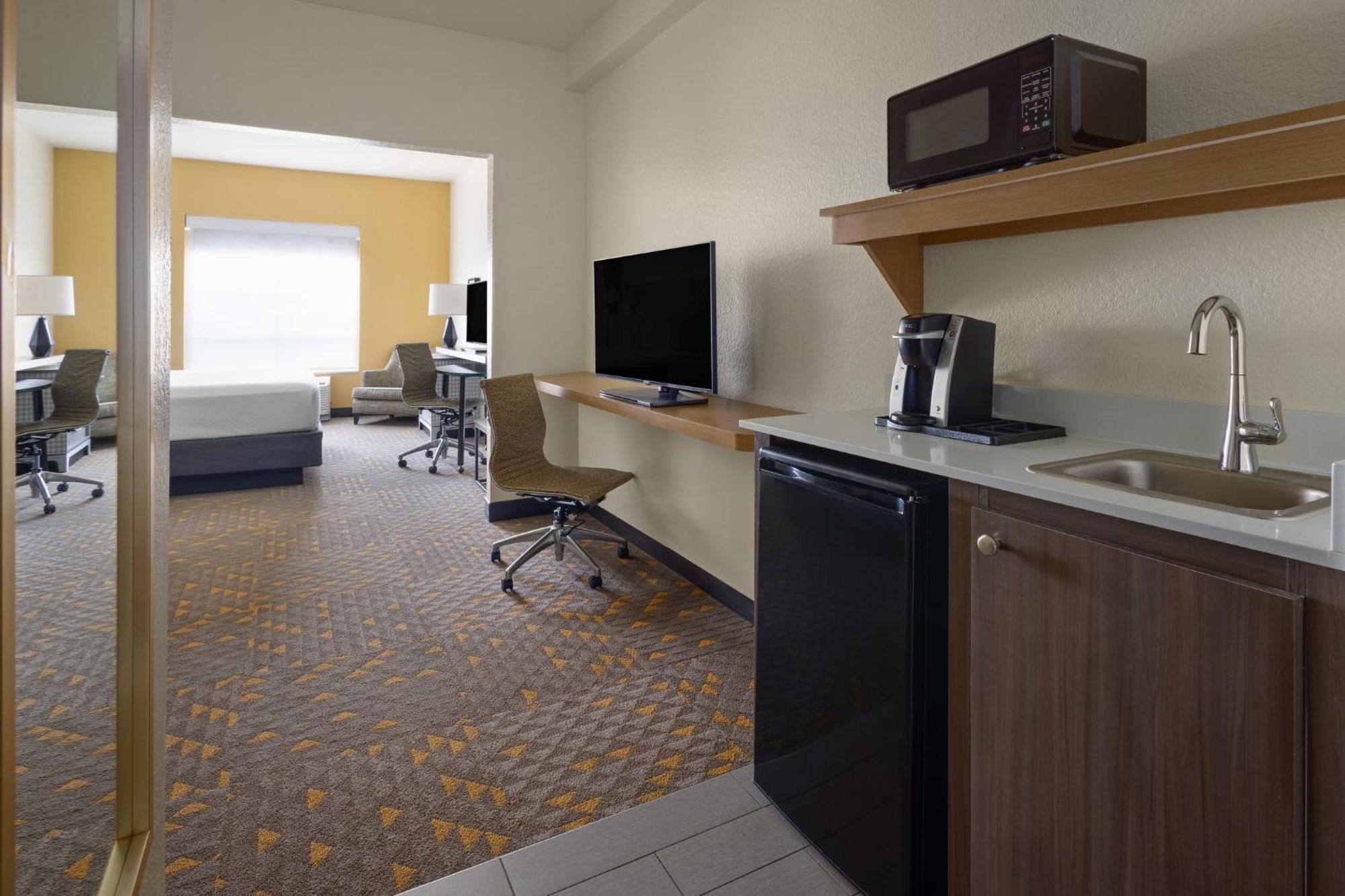 Holiday Inn Pearl - Jackson Area By Ihg Exterior photo