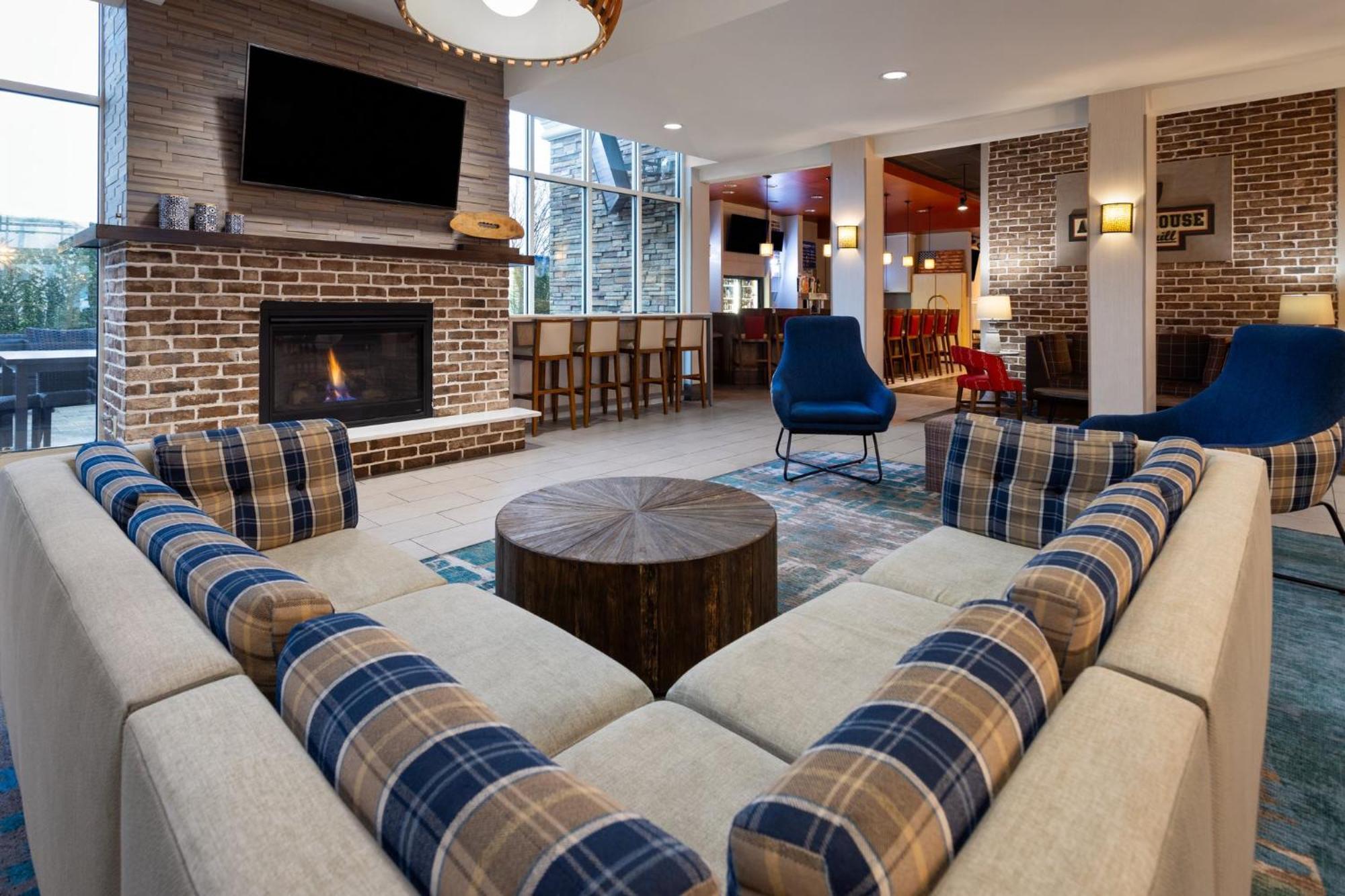 Holiday Inn Pearl - Jackson Area By Ihg Exterior photo
